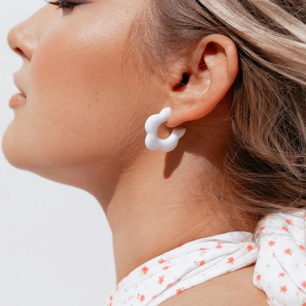 NWT Princess Polly Driftwood Earrings